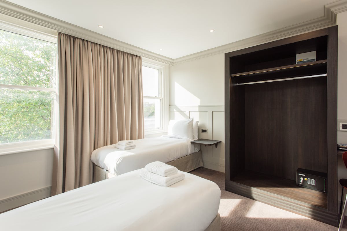 Ce trebuie să știi despre un seif hotelier